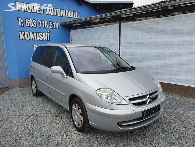 Citroën C8